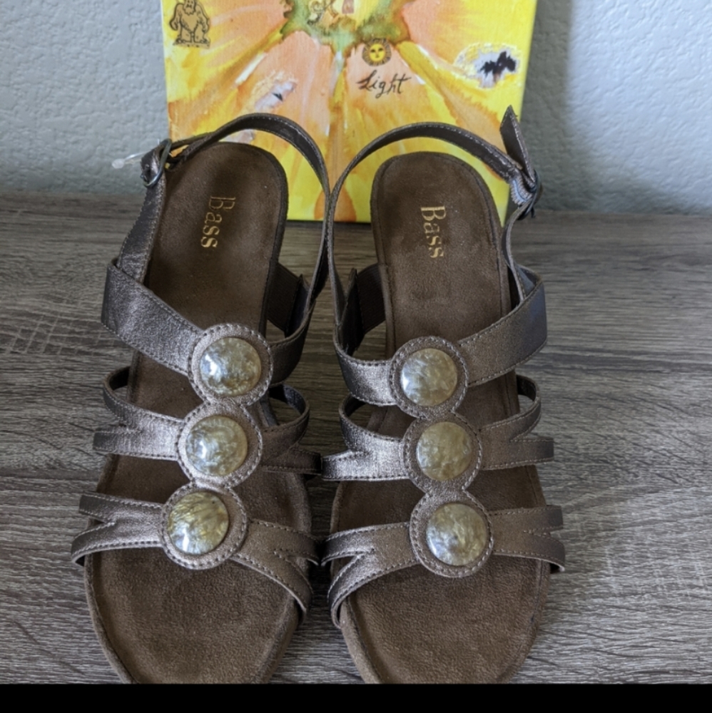 G.H. Bass Wedge Sandals 7.5 - Picture 2 of 14